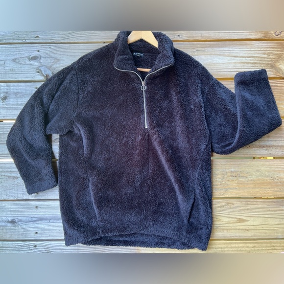 Women’s Express black small half zip sweater - Picture 5 of 8